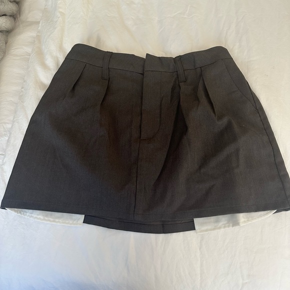 Charcoal Grey Pleat Skirt - Picture 2 of 5